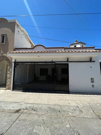 5_1788 | CASA EN RENTA 2 REC FRACC VILLA HUITES | BIENES&RAICES MORENO Y ASOCIADOS INMOBILIARIA