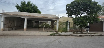 15_3024 | CASA EN VENTA CON TERRENO RESIDENCIAL PASEO ALAMEDA | BIENES&RAICES MORENO Y ASOCIADOS INMOBILIARIA